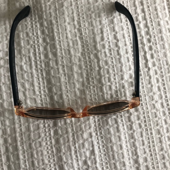 COPY - Pink & Black Ray-Ban Sunglasses - Picture 3 of 6